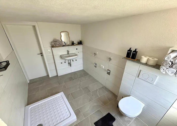 Montagebetten In Хостел Grosselfingen